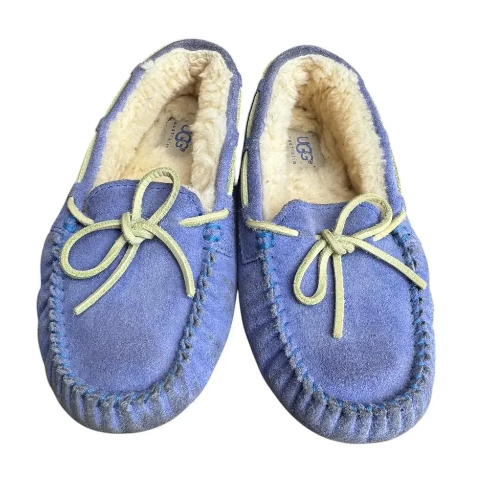 UGG Dakota Slipper Moccasin Sheepskin Lined Sz 1